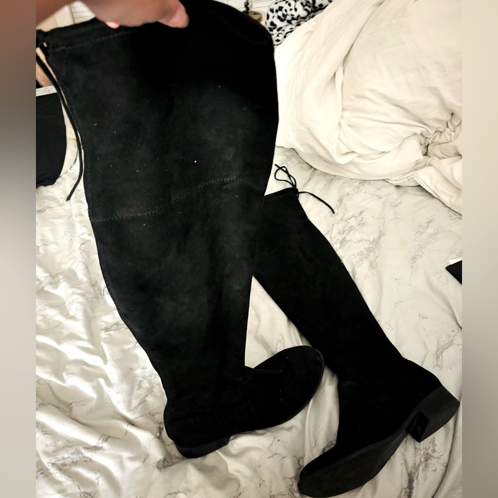 Like new suede knee high black boots